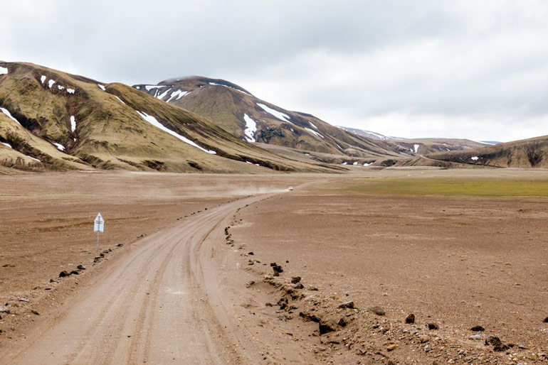 The stunning road to Landmannalaugar is at times barely distinguishable from the gravel beside it